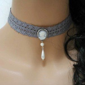 NWOT Victorian Lace Cameo Choker & Lace Gloves